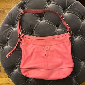 Coach pink leather shoulder bag